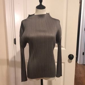 ISSEY MIYAKE pleats please basic top